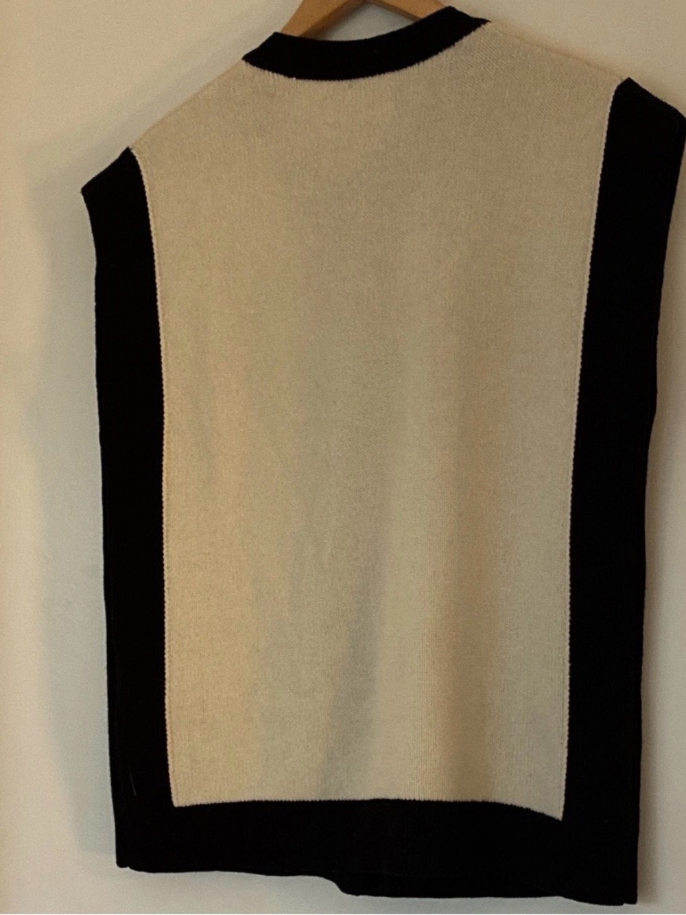 Sandro Colorblock Wool Knit Sweater Vest Crew Neck Button Front Pockets - Picture 5 of 7